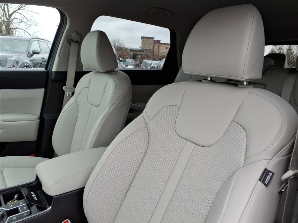 New 2026 Kia Sorento EX image 13