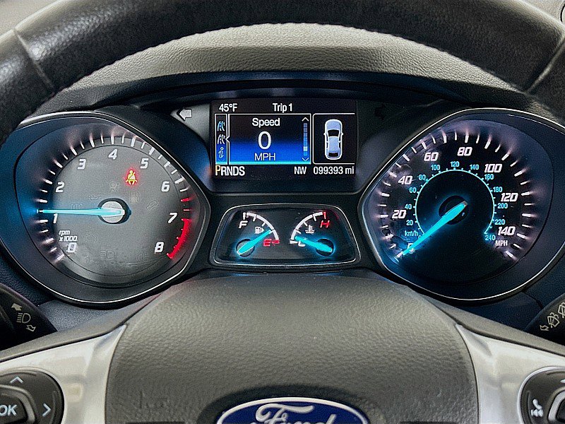 Used 2015 Ford Escape Titanium w/ Equipment Group 301A FWD image 13