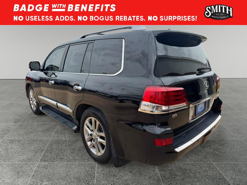 Used 2013 Lexus LX 570 4WD w/ Luxury Pkg image 6
