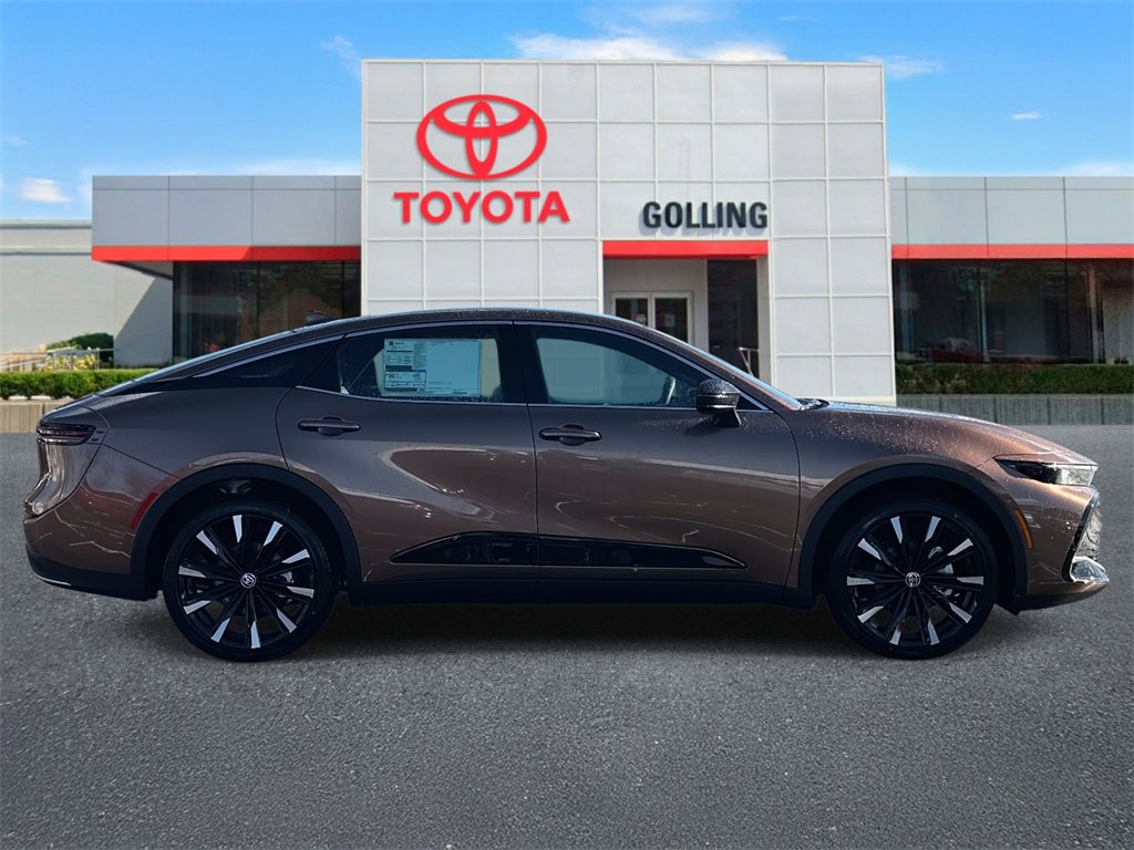 New 2026 Toyota Crown Platinum image 2