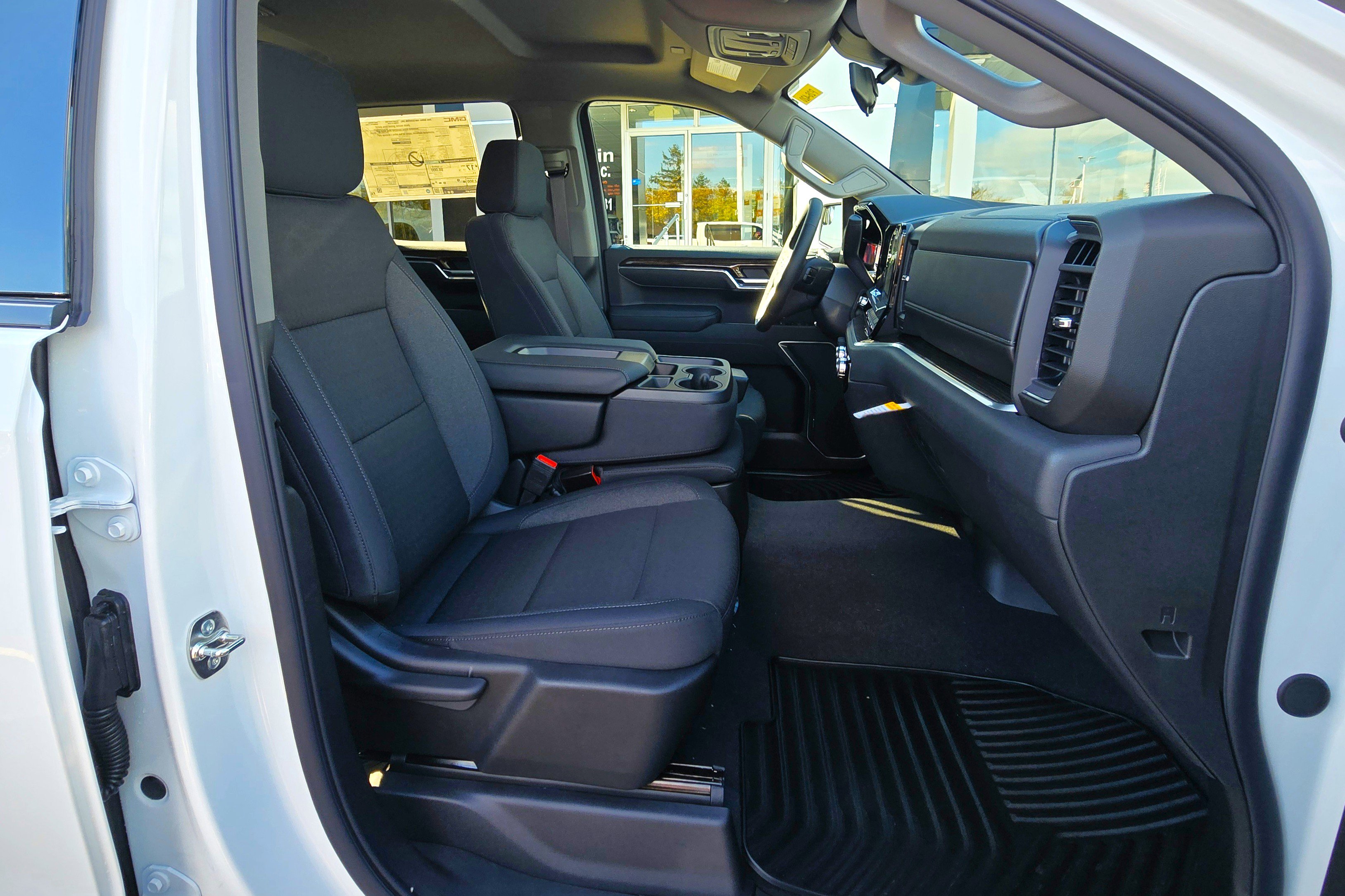 New 2026 GMC Sierra 1500 Elevation image 18