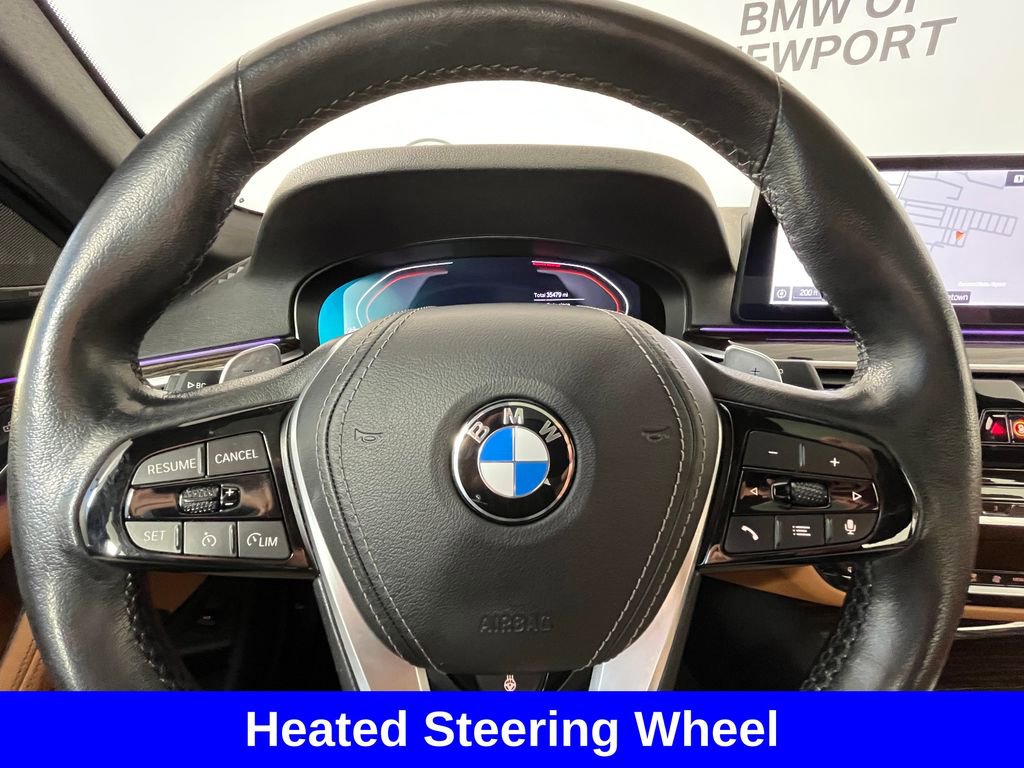Used 2023 BMW 530i xDrive w/ Premium Package image 7