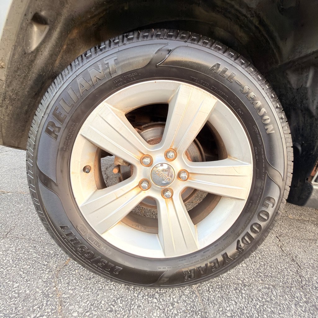 Used 2014 Jeep Patriot Latitude AWD/4WD image 43