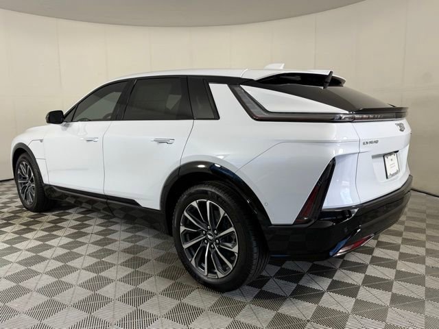 New 2026 Cadillac Lyriq Sport AWD/4WD image 8