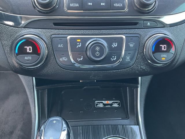 Used 2016 Chevrolet Impala LT w/ Leather Package image 19