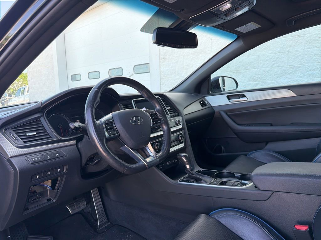 Used 2018 Hyundai Sonata Limited FWD image 10