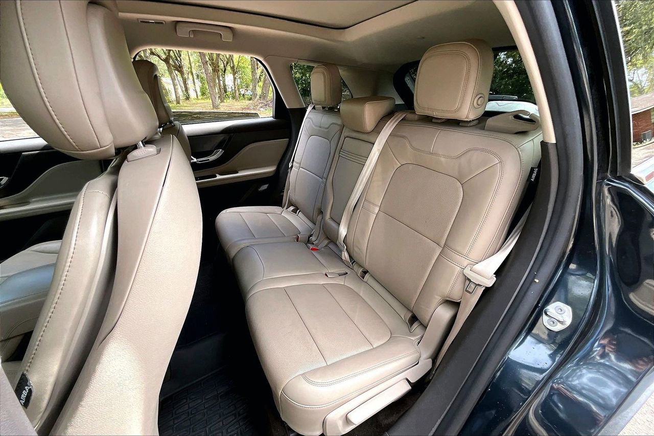 Used 2020 Lincoln Corsair Reserve image 19