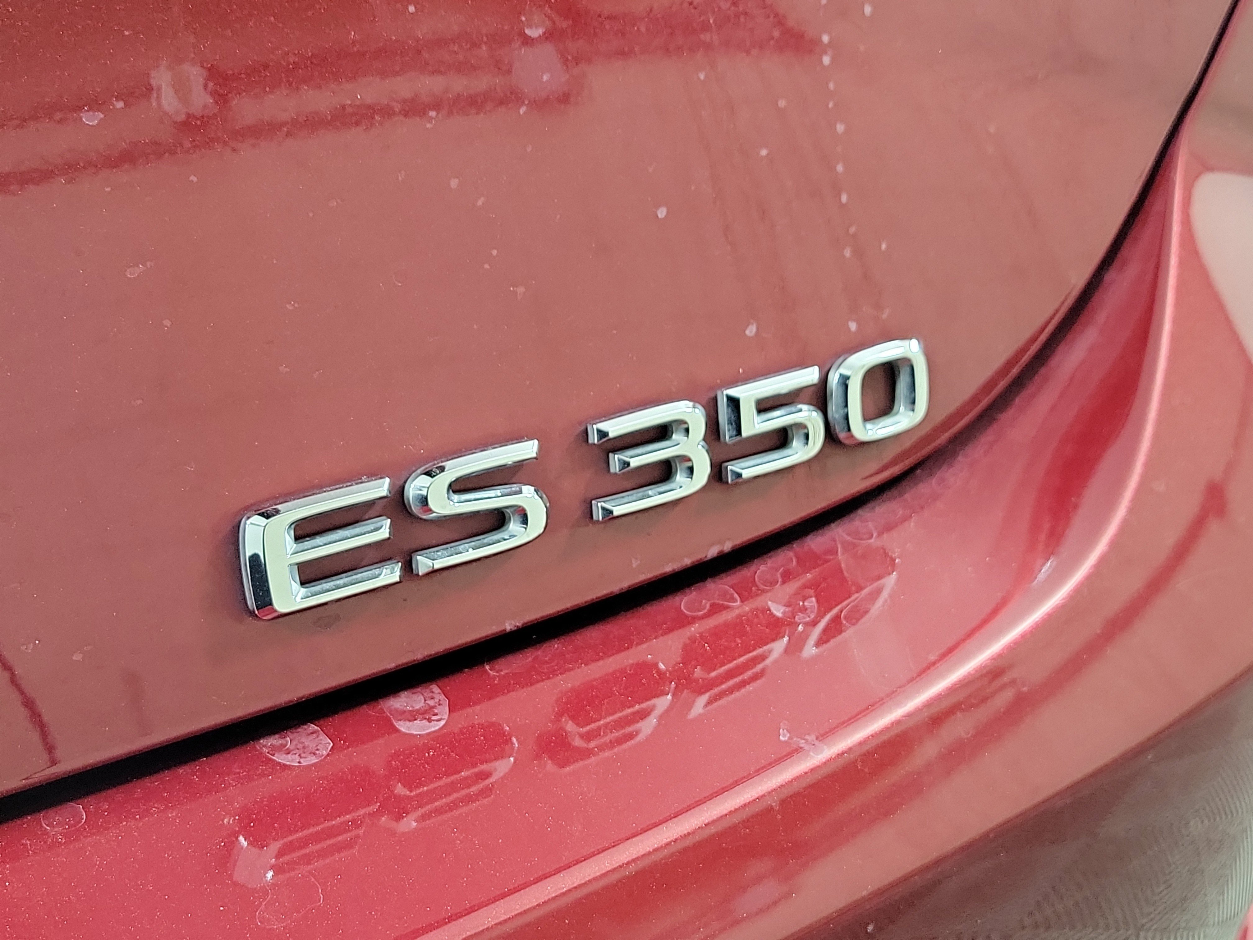 Used 2023 Lexus ES 350 Ultra Luxury w/ Accessory Package (Z1) image 7