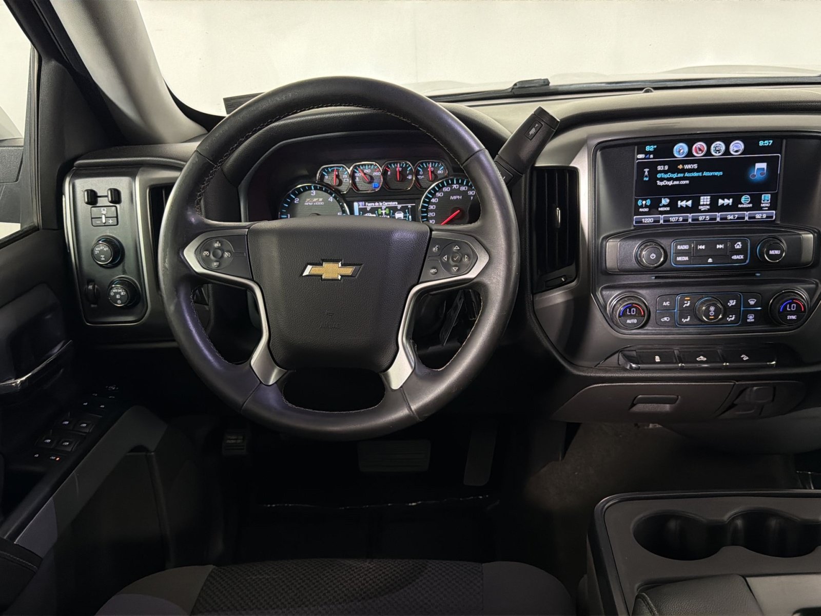 Used 2018 Chevrolet Silverado 1500 LT w/ All Star Edition AWD/4WD image 14
