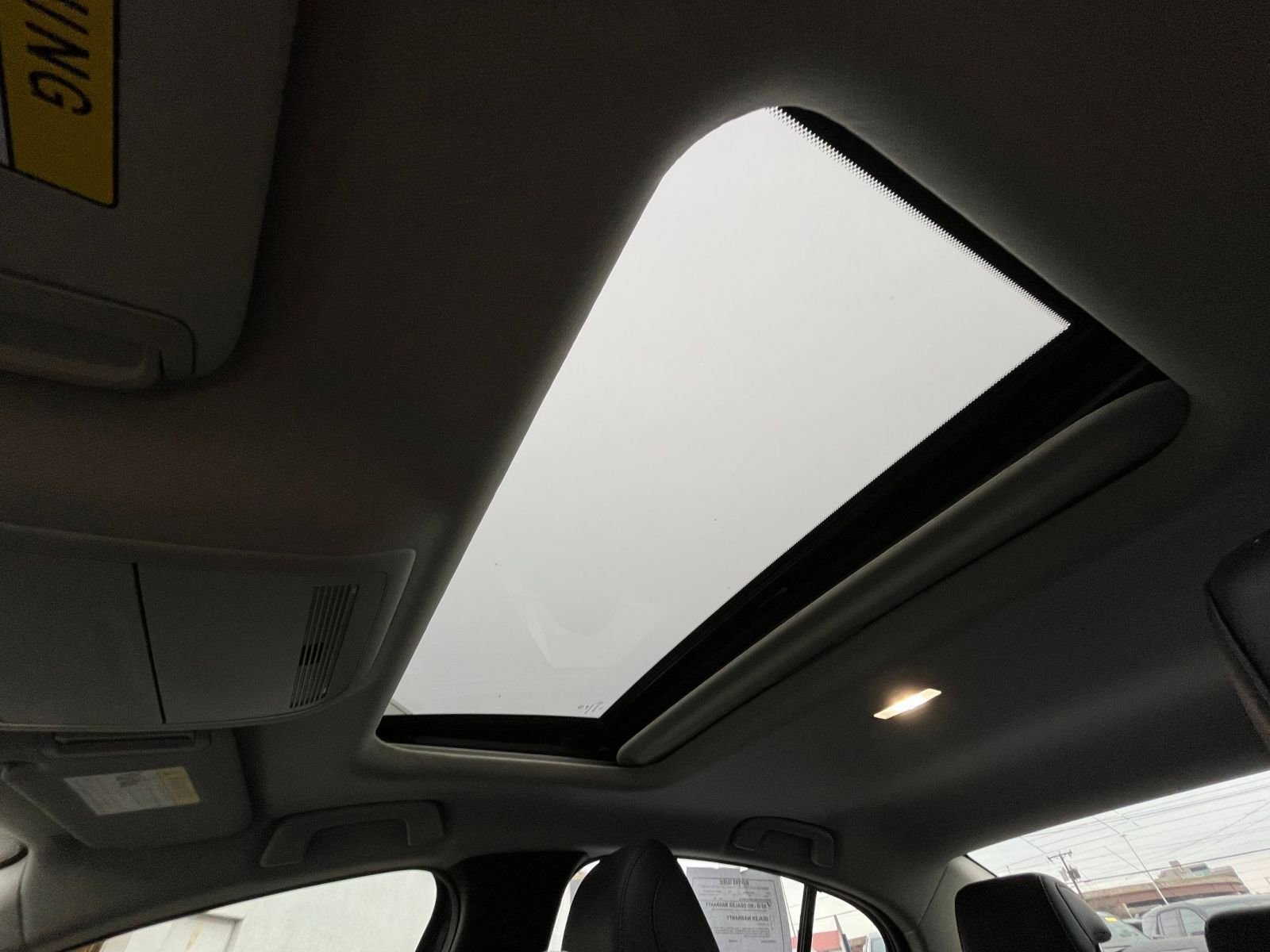 Used 2025 MAZDA MAZDA3 s image 28