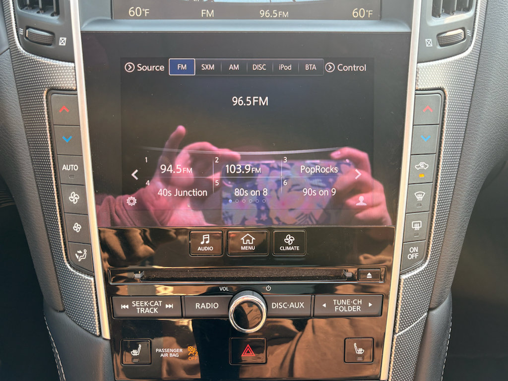 Used 2014 INFINITI Q50 Premium w/ Navigation Package AWD/4WD image 23