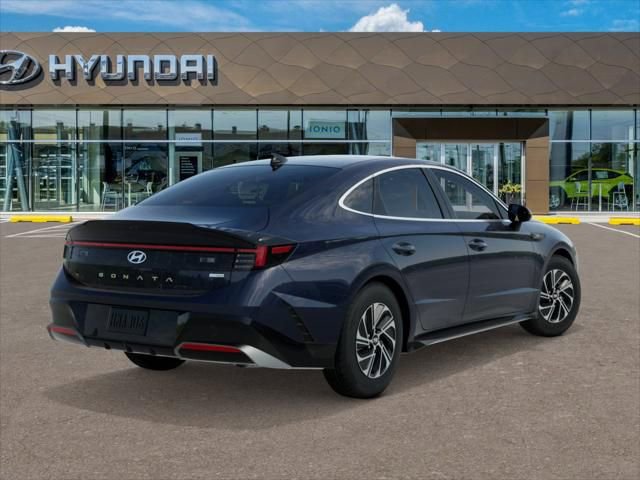 New 2026 Hyundai Sonata Blue FWD image 4