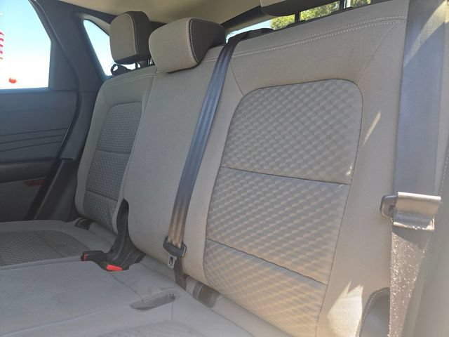 Used 2022 Ford Escape SE w/ Cold Weather Package AWD/4WD image 9