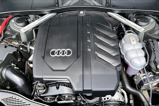 Certified 2024 Audi A4 2.0T Premium Plus AWD/4WD image 31