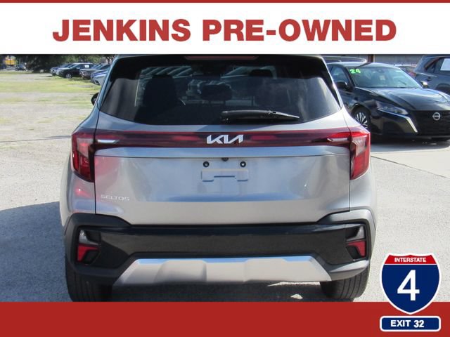 Used 2024 Kia Seltos S FWD image 4