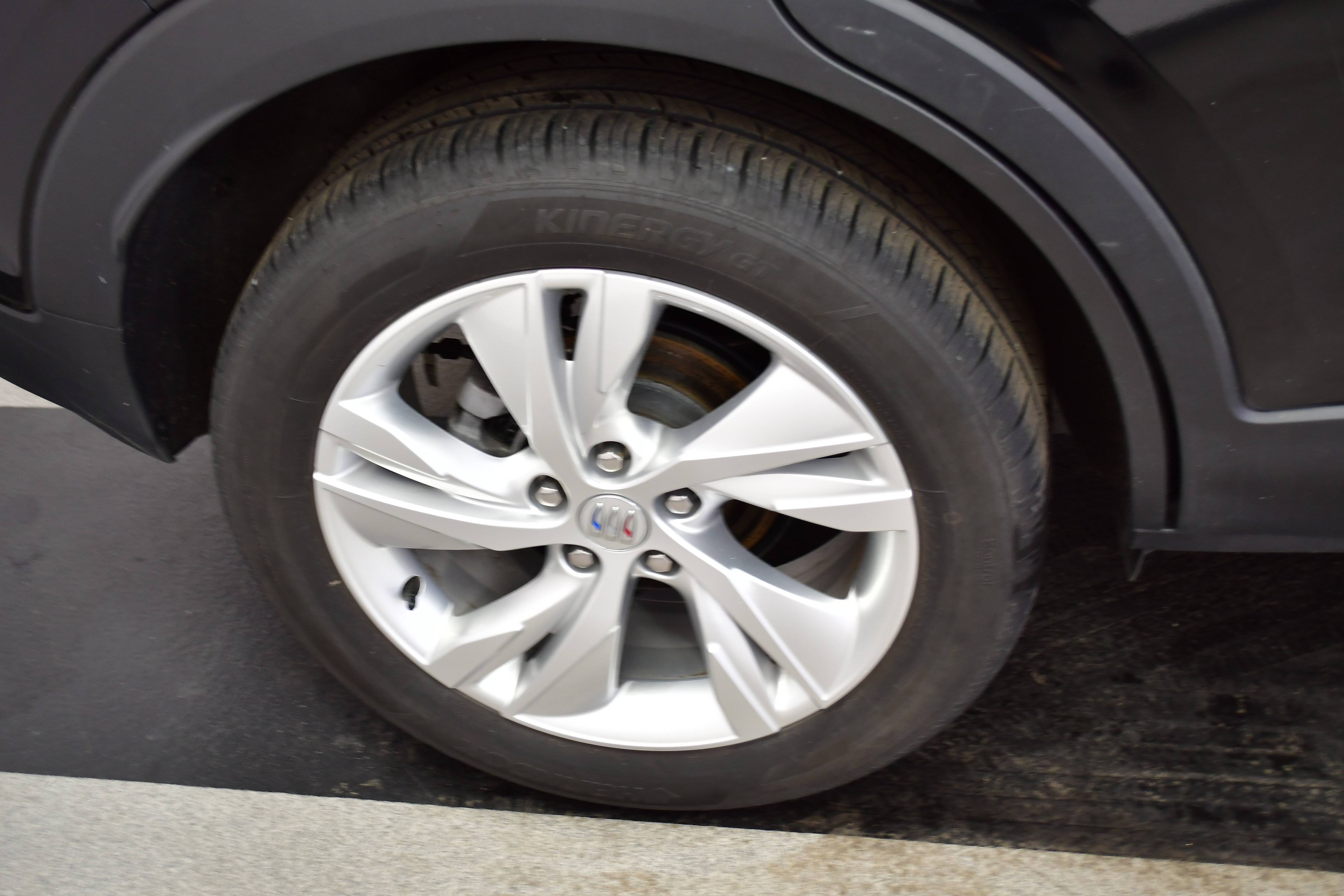 Used 2025 Buick Encore GX Preferred image 37