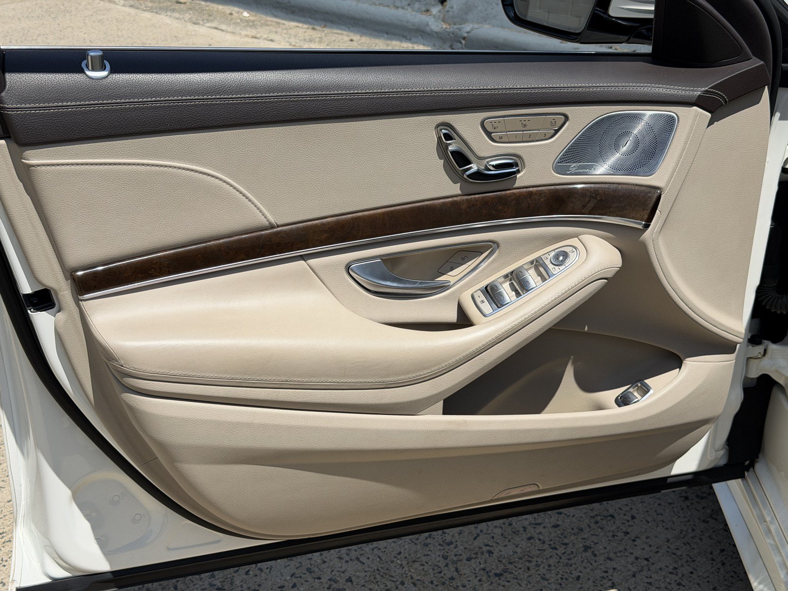 Used 2015 Mercedes-Benz S 550 Sedan image 10