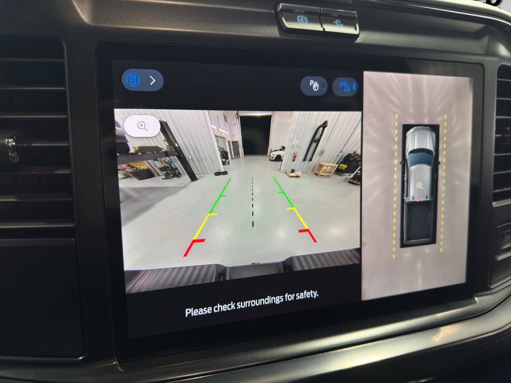 Used 2025 Ford F250 Lariat w/ Chrome Package image 28