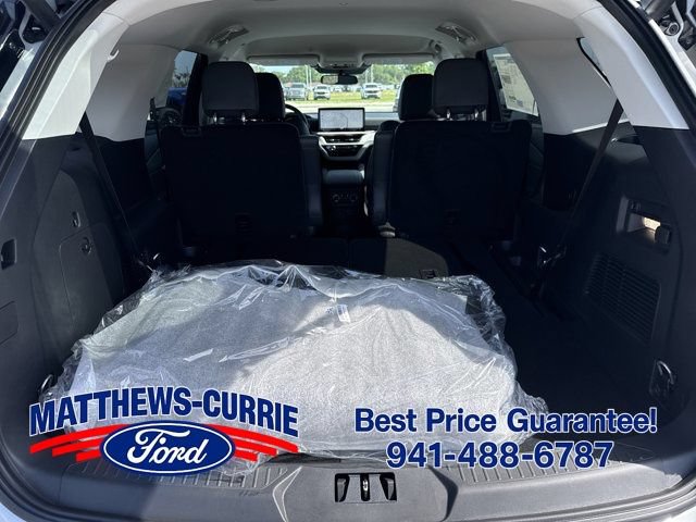 New 2026 Ford Explorer Active w/ Active Comfort Package RWD image 13