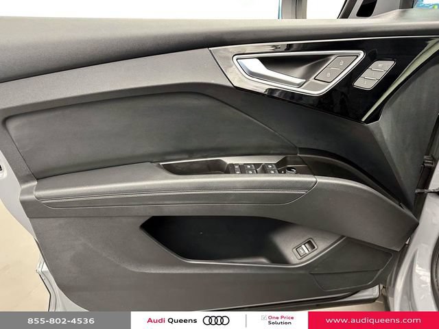 Certified 2022 Audi Q4 e-tron Prestige AWD/4WD image 18