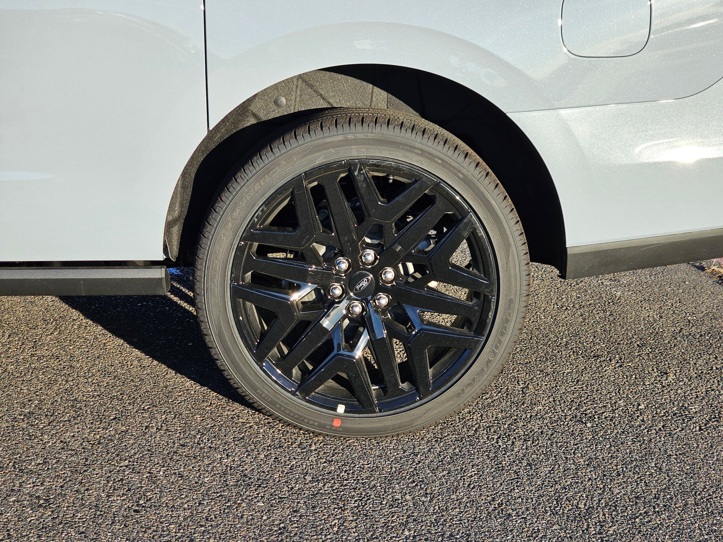 New 2027 Ford Expedition Max Platinum w/ Stealth Performance Package AWD/4WD image 9