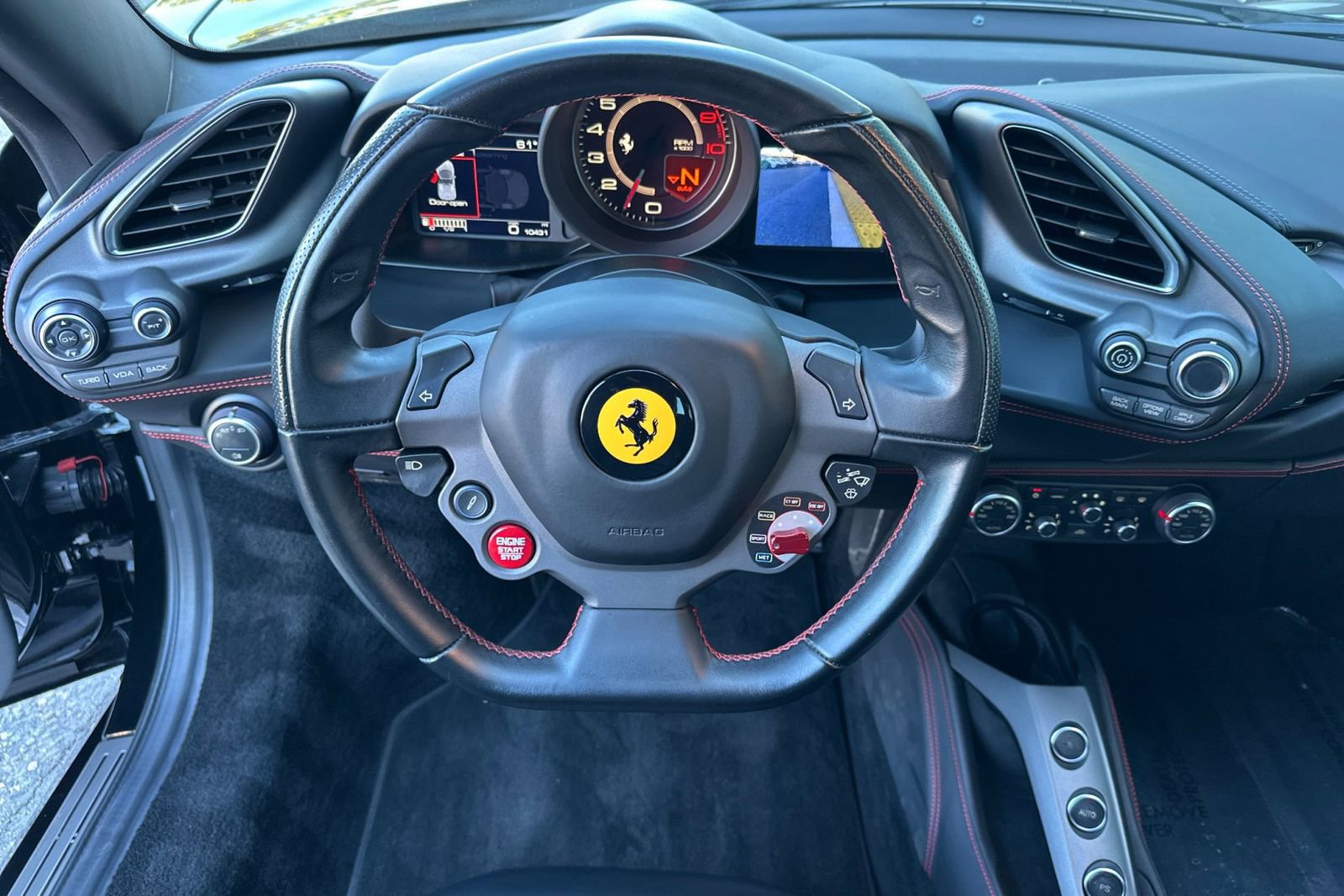 Used 2018 Ferrari 488 Spider image 15