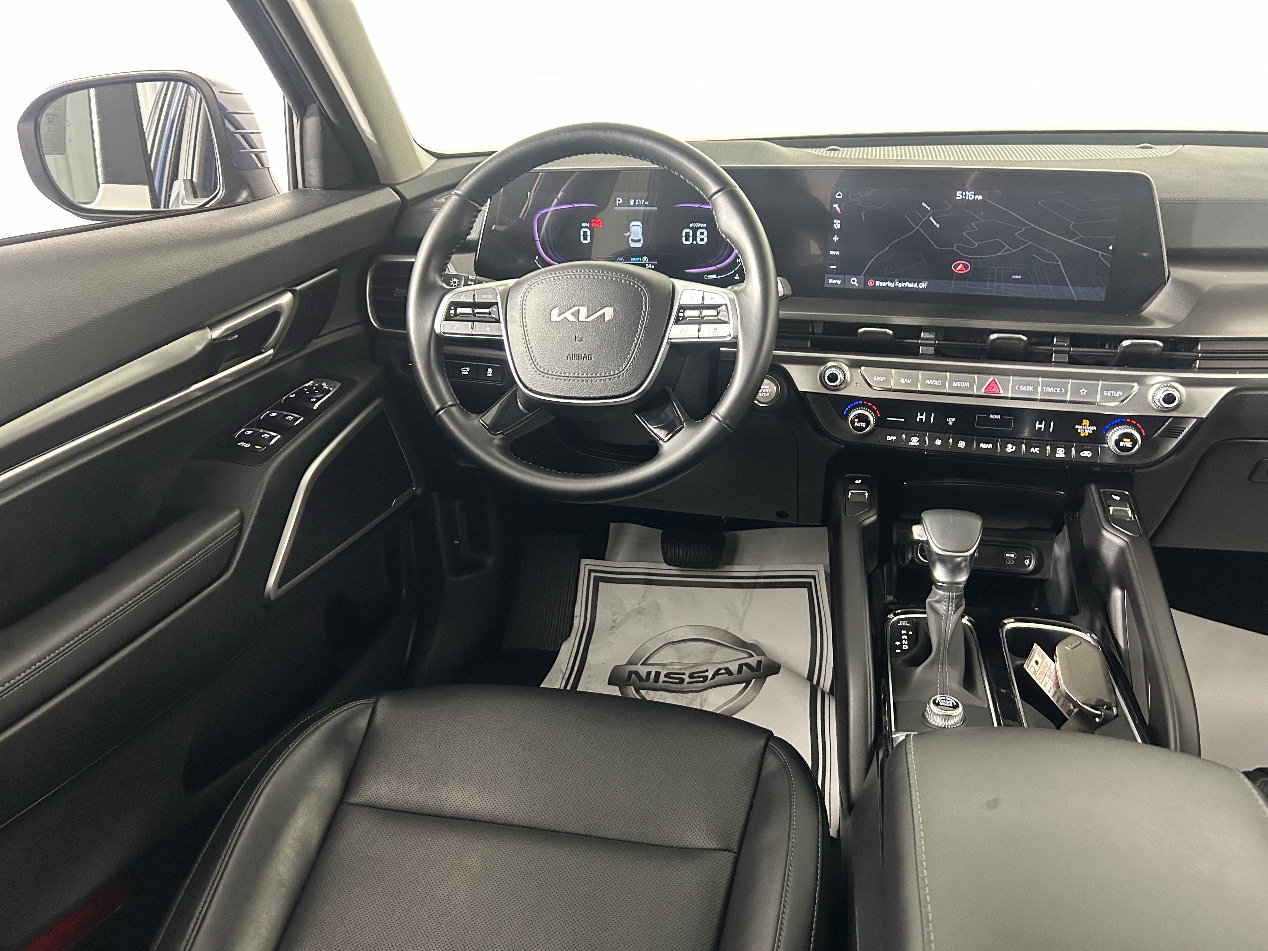 Certified 2025 Kia Telluride S image 34