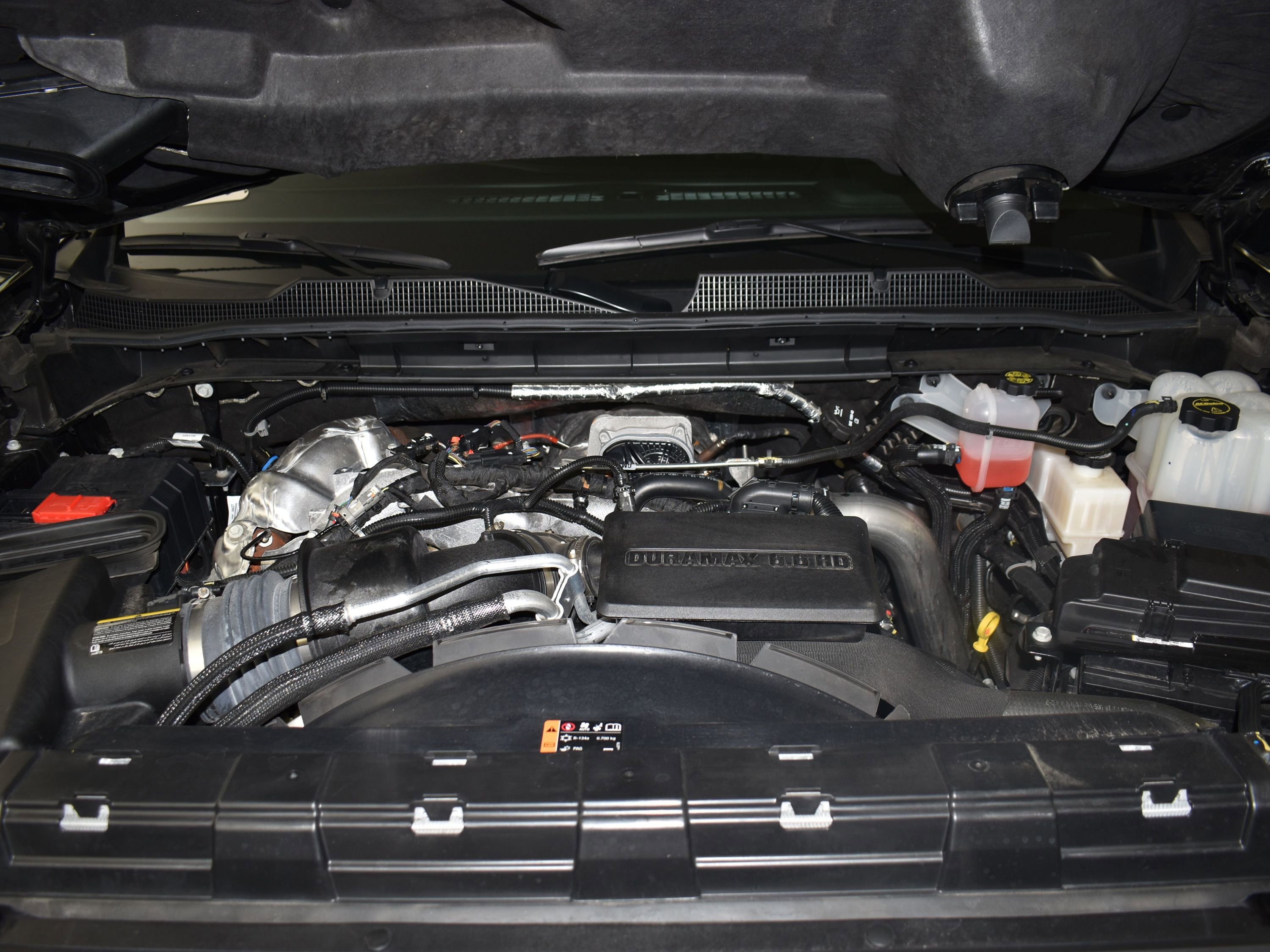 Used 2025 Chevrolet Silverado 2500 High Country w/ High Country Premium Package image 12