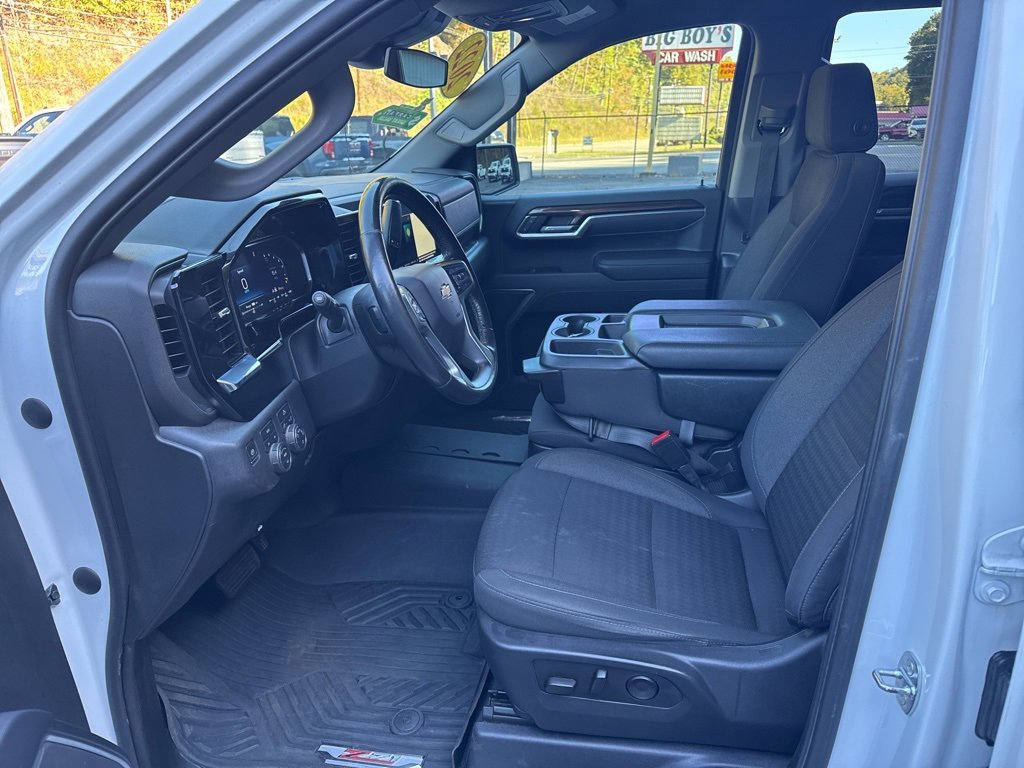 Certified 2022 Chevrolet Silverado 1500 LT image 9