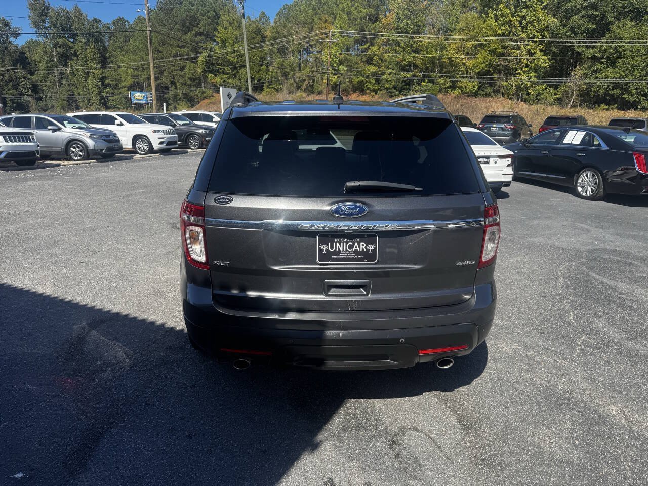 Used 2015 Ford Explorer XLT w/ Equipment Group 202A AWD/4WD image 7