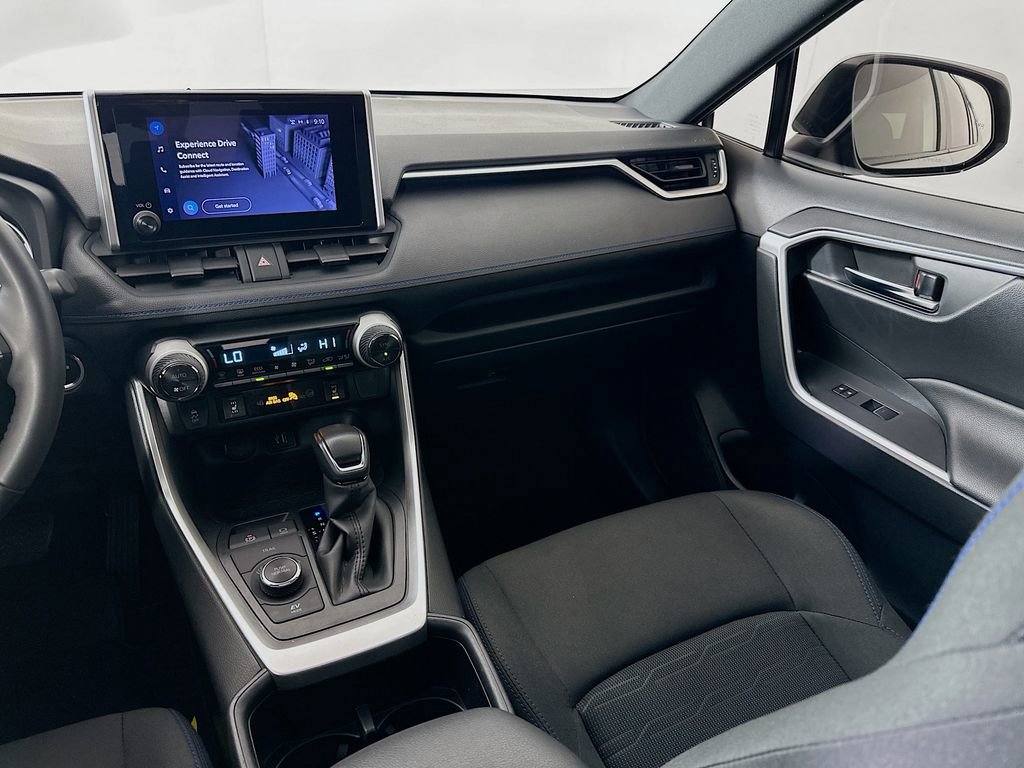 Used 2023 Toyota RAV4 SE w/ Convenience Package image 24