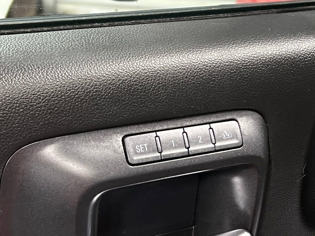 Used 2019 Chevrolet Silverado 2500 LTZ w/ LTZ Plus Package image 28
