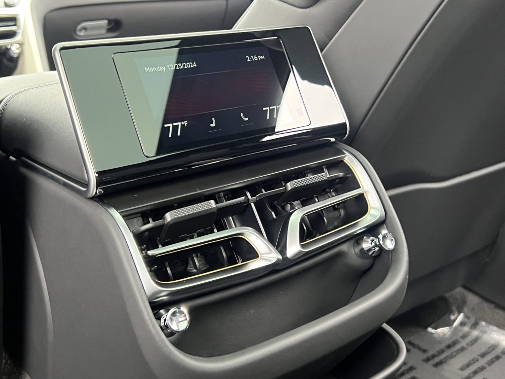 Used 2025 Bentley Flying Spur Speed image 19