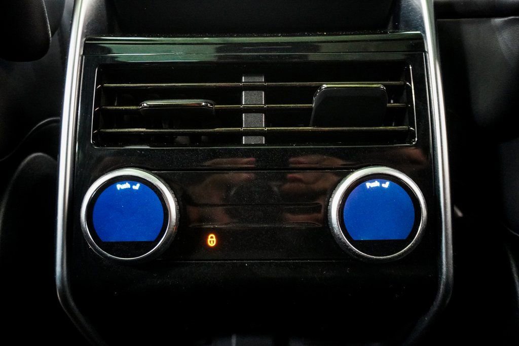 Used 2023 Land Rover Range Rover SE image 25