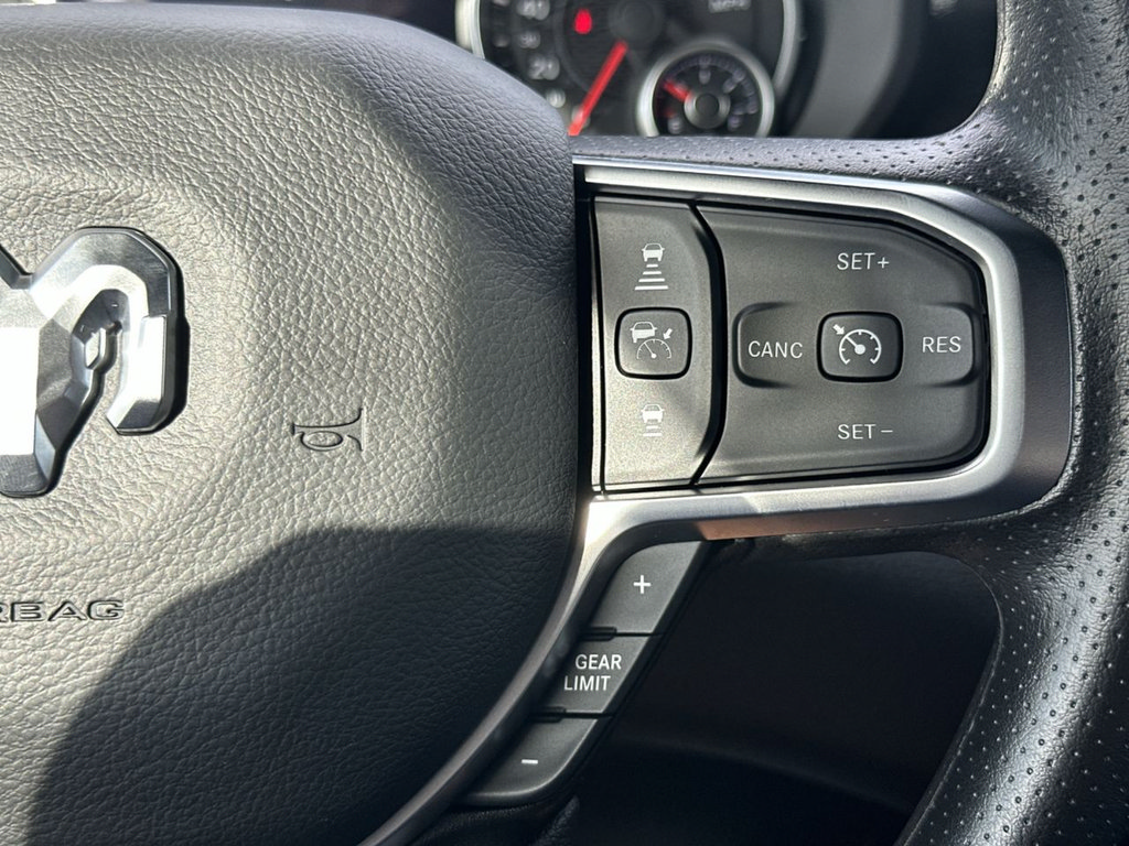 Used 2026 RAM 1500 Warlock AWD/4WD image 30