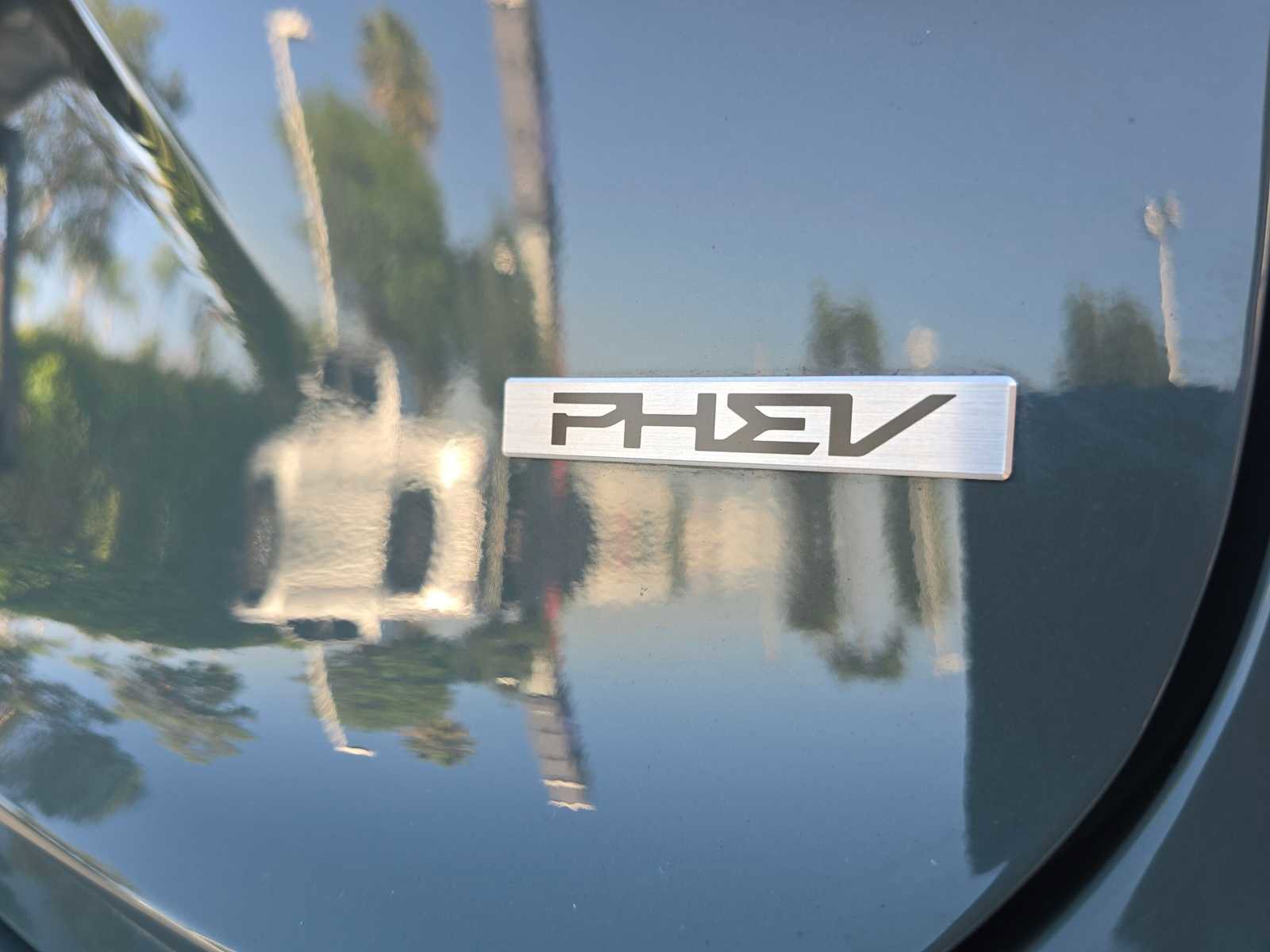 Used 2023 Kia Niro EX image 13