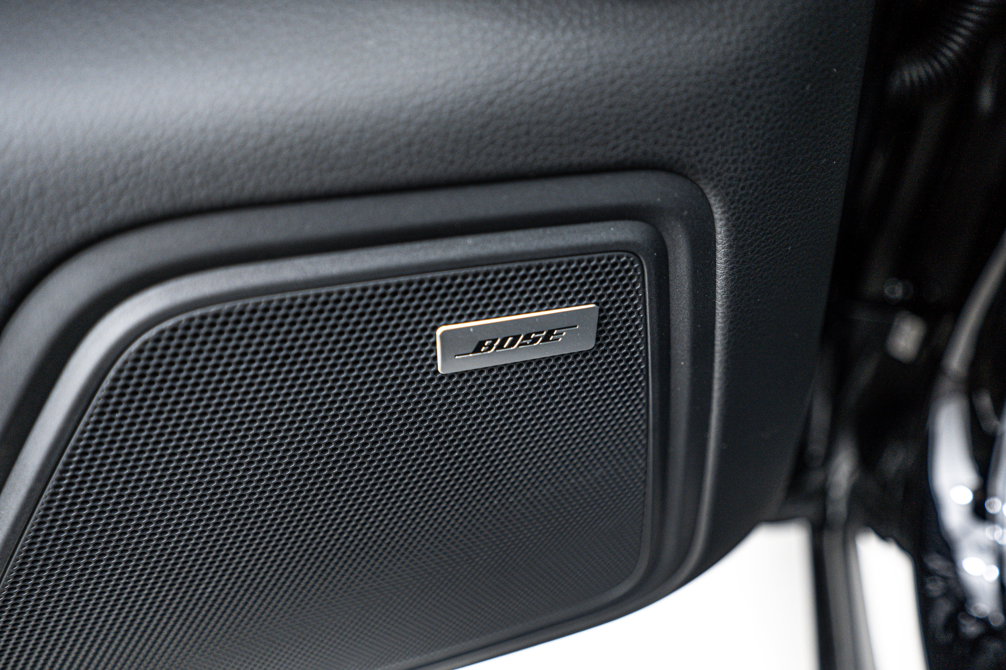 New 2025 Porsche Macan image 20