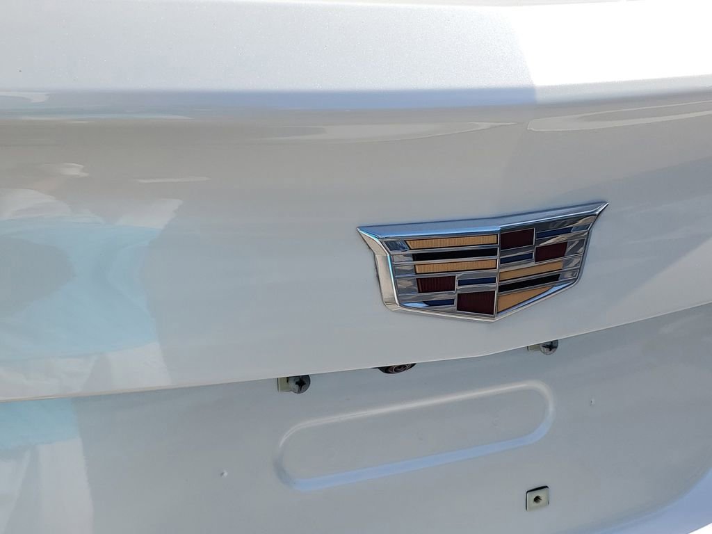 Used 2023 Cadillac XT4 Premium Luxury image 29