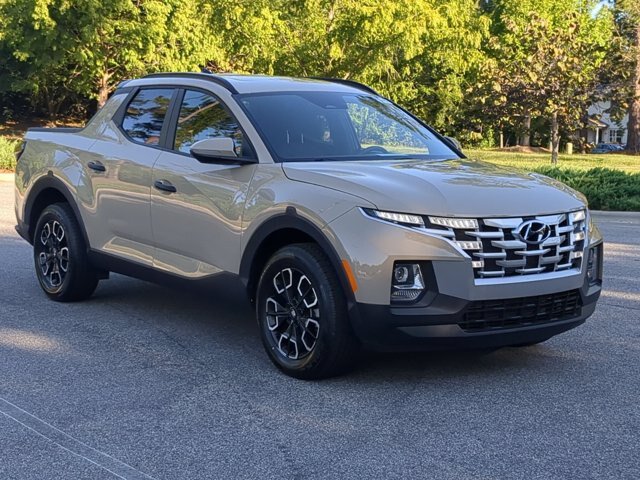 Used 2023 Hyundai Santa Cruz SEL w/ Activity Package AWD/4WD image 1