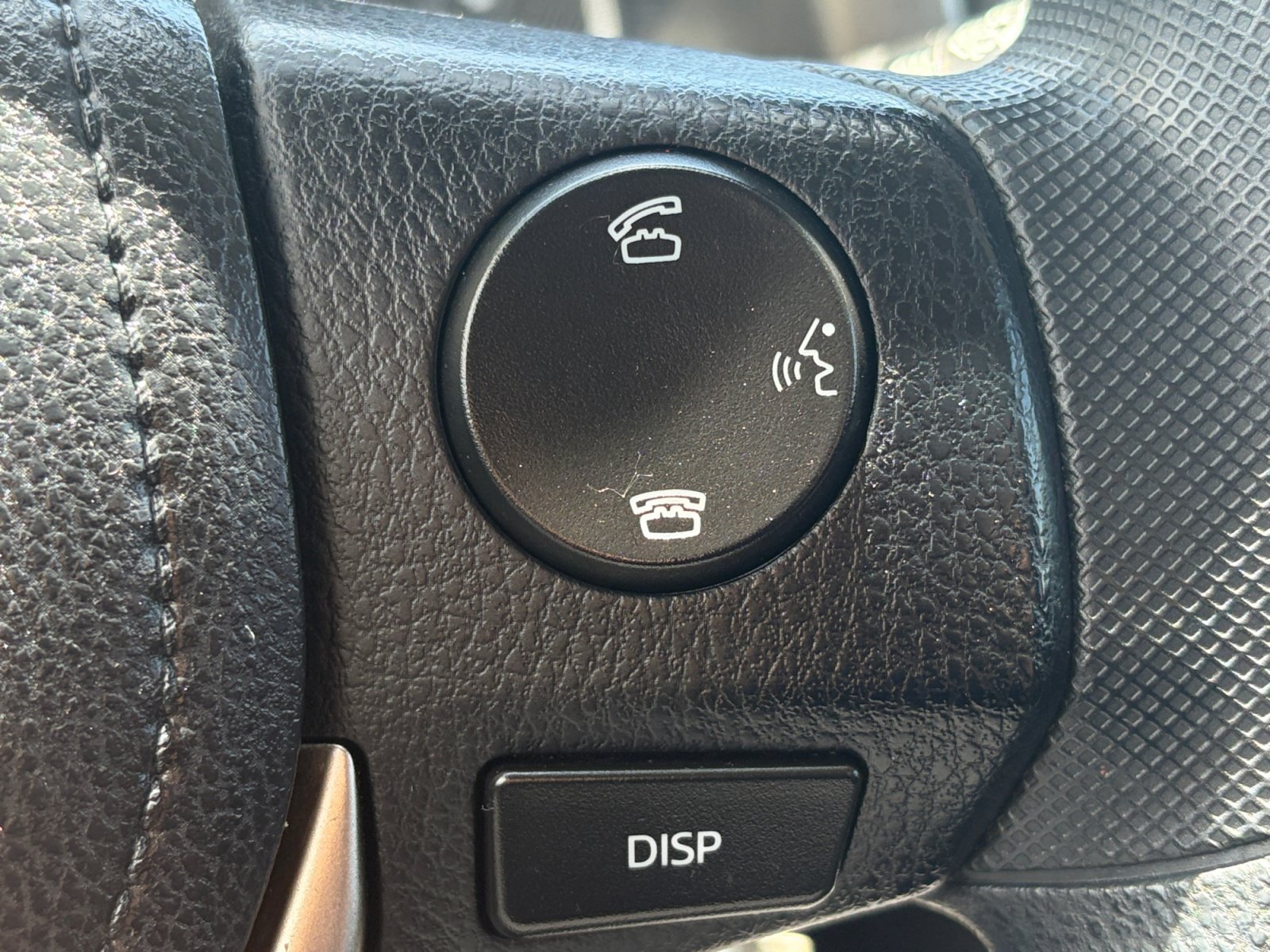 Used 2014 Toyota RAV4 XLE AWD/4WD image 26