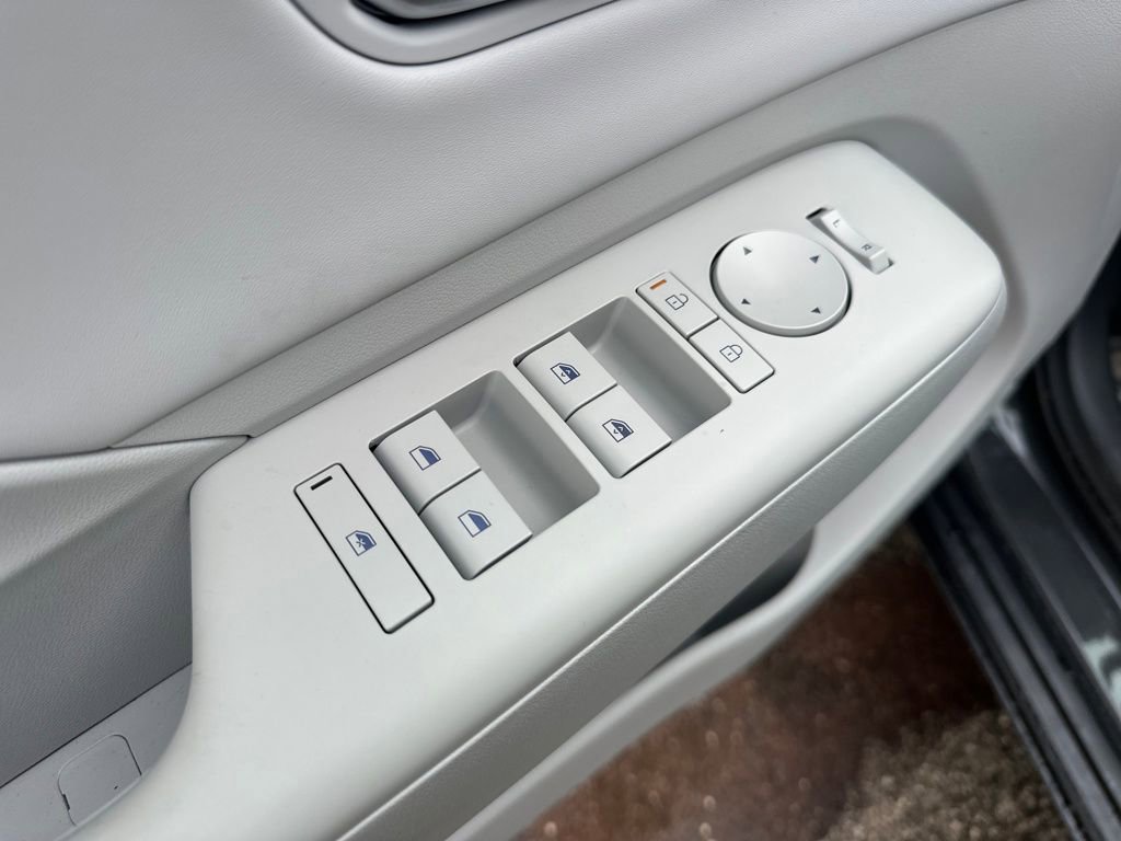 New 2026 Hyundai Kona Limited image 13