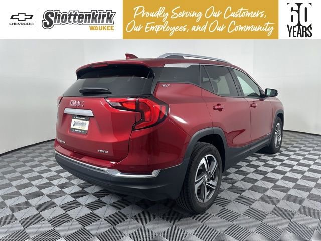 Used 2020 GMC Terrain SLT w/ Preferred Package image 3