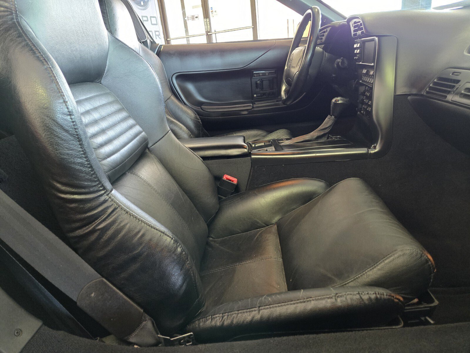 Used 1996 Chevrolet Corvette Convertible RWD image 8