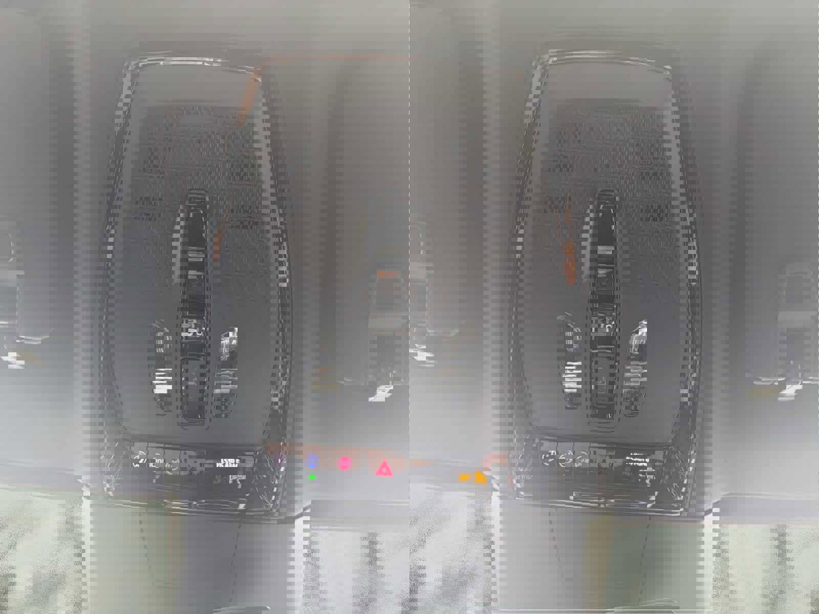 Used 2023 Cadillac Lyriq AWD image 15