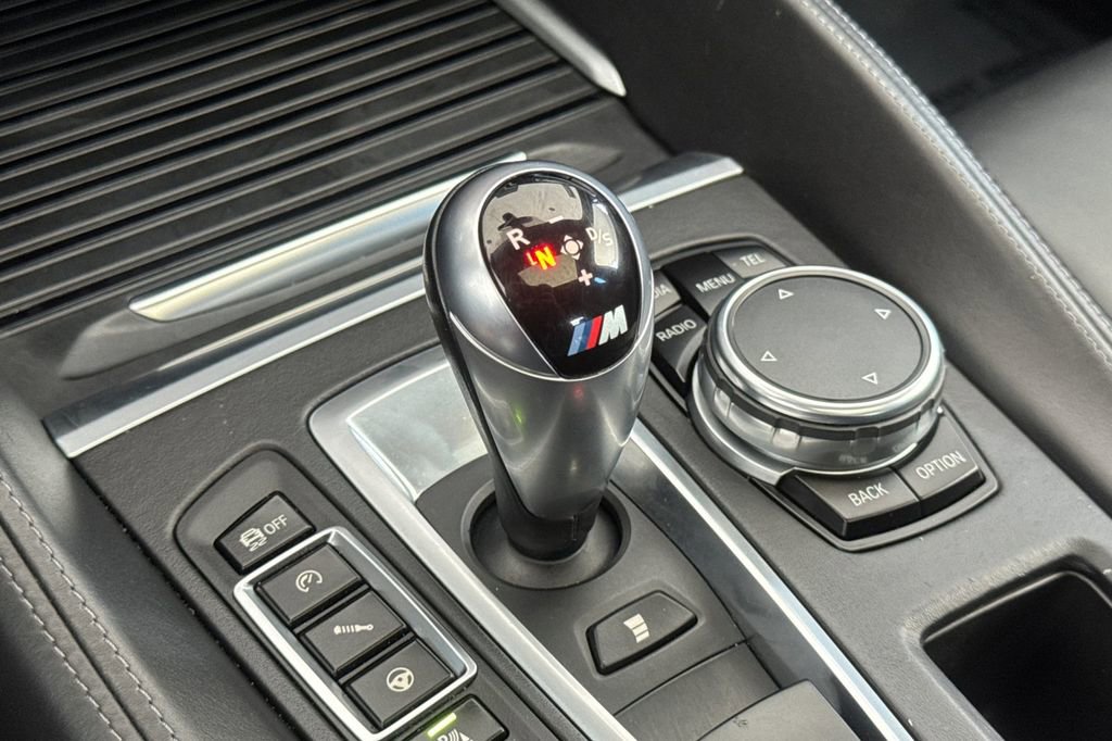Used 2016 BMW X6 M AWD/4WD image 21