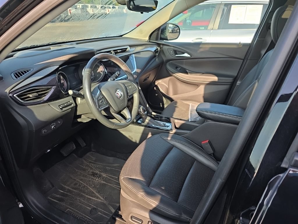 Used 2022 Buick Encore GX Essence w/ Advanced Technology Package AWD/4WD image 12