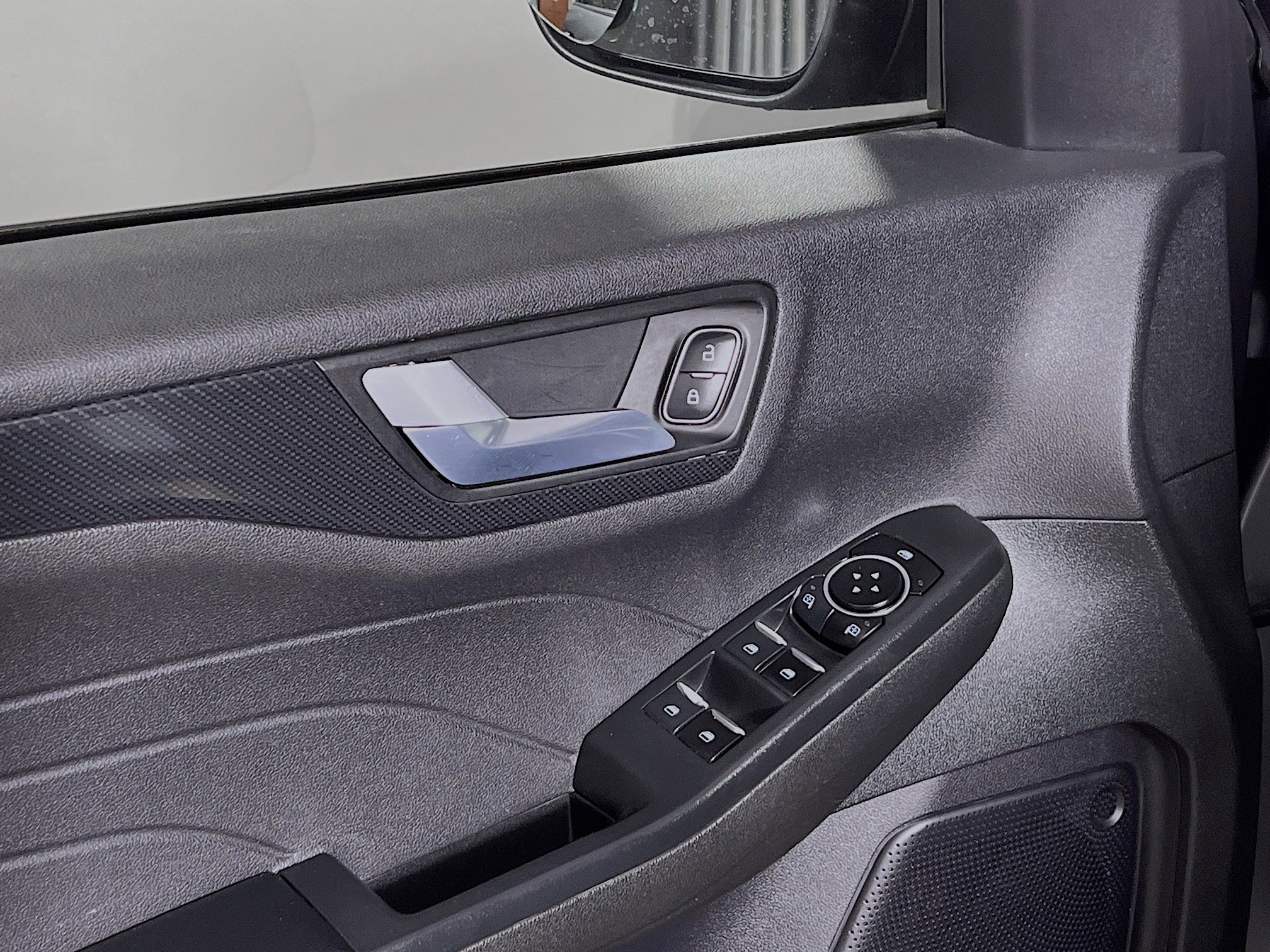 Used 2023 Ford Escape ST-Line image 17