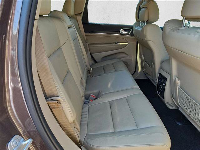Used 2020 Jeep Grand Cherokee Limited RWD image 16
