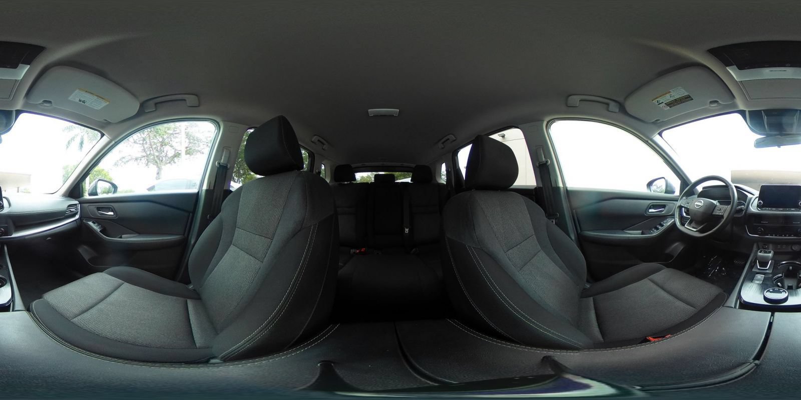 Used 2025 Nissan Rogue SV AWD/4WD image 37