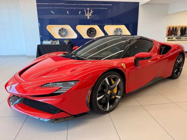Used 2023 Ferrari SF90 Spider AWD/4WD image 16